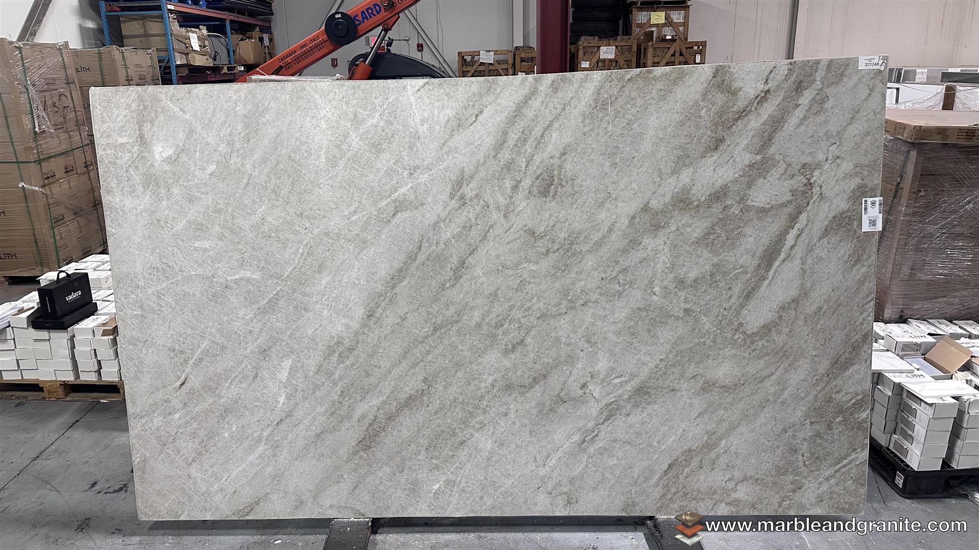 Perla Venata Quartzite Slabs image